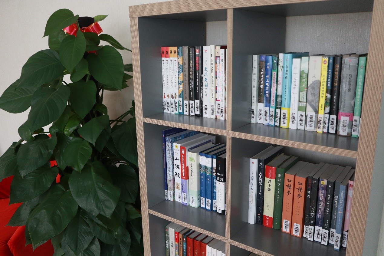 企業(yè)書香 | 寶開新建職工書屋，“小書屋”構建精神“大家園”